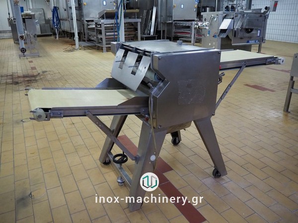 μηχανήματα αφαίρεσης δέρματος για την επεξεργασία κρέατος και τις μονάδες επεξεργασίας αλιευμάτων από την Τηλέμαχος Κατσέλης, inox-machinery.gr στην Αθήνα-1