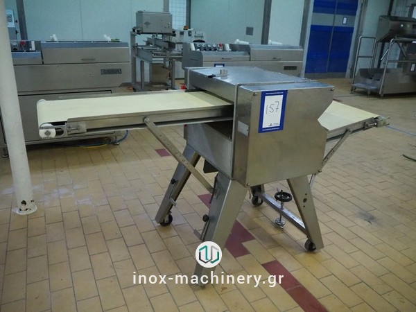 μηχανήματα αφαίρεσης δέρματος για την επεξεργασία κρέατος και τις μονάδες επεξεργασίας αλιευμάτων από την Τηλέμαχος Κατσέλης, inox-machinery.gr στην Αθήνα